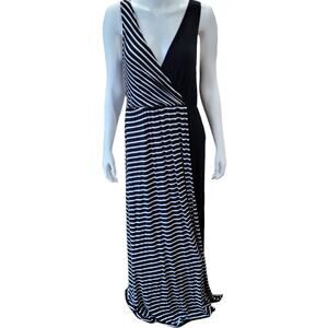 Impressions Black White Striped Maxi Dress Sz Medium Graphic Slinky Beachy